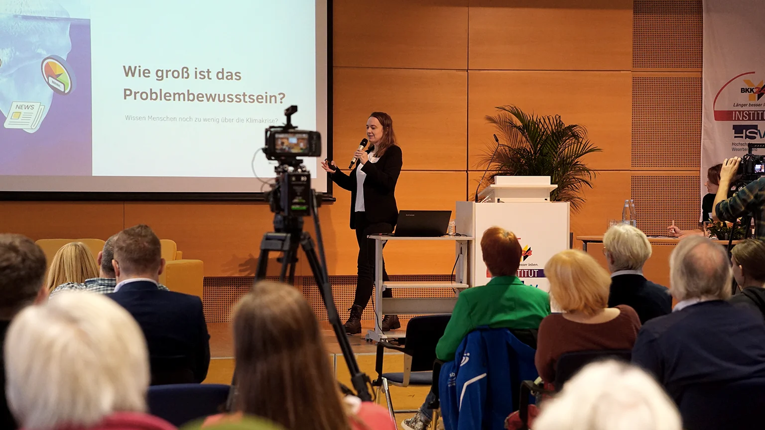 Vortrag von Lea Dohm beim "Länger besser leben."-Kongress