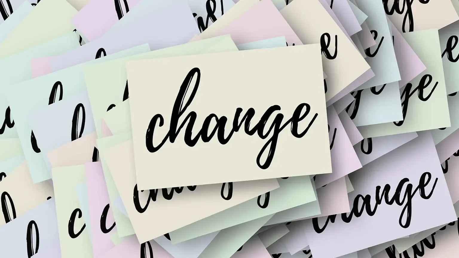 viele Karteikarten mit "change" übereinander gestapelt